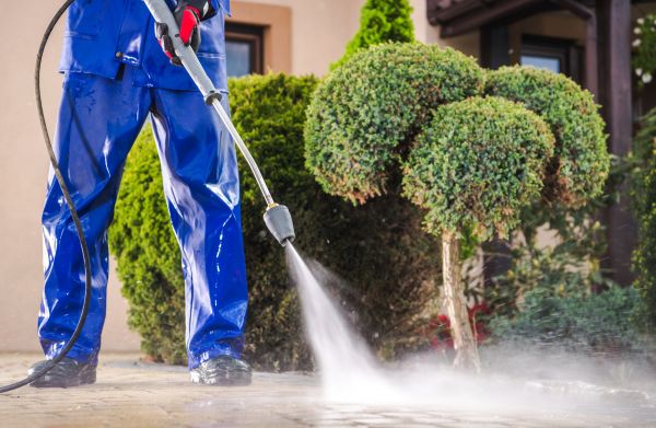 Driveway Cleaning in Ventura