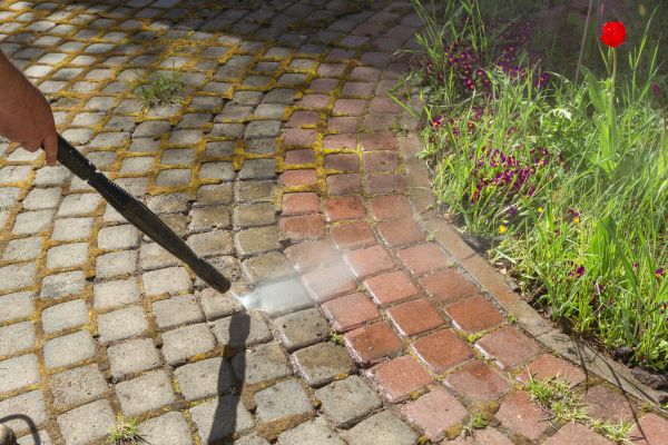 Walkway Cleaning Service in Ventura