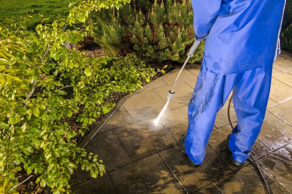 Hardscape Cleaning in Ventura