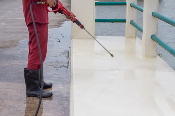 Industrial Concrete Cleaning in Ventura