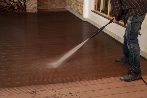 Porch Pressure Cleaning in Ventura
